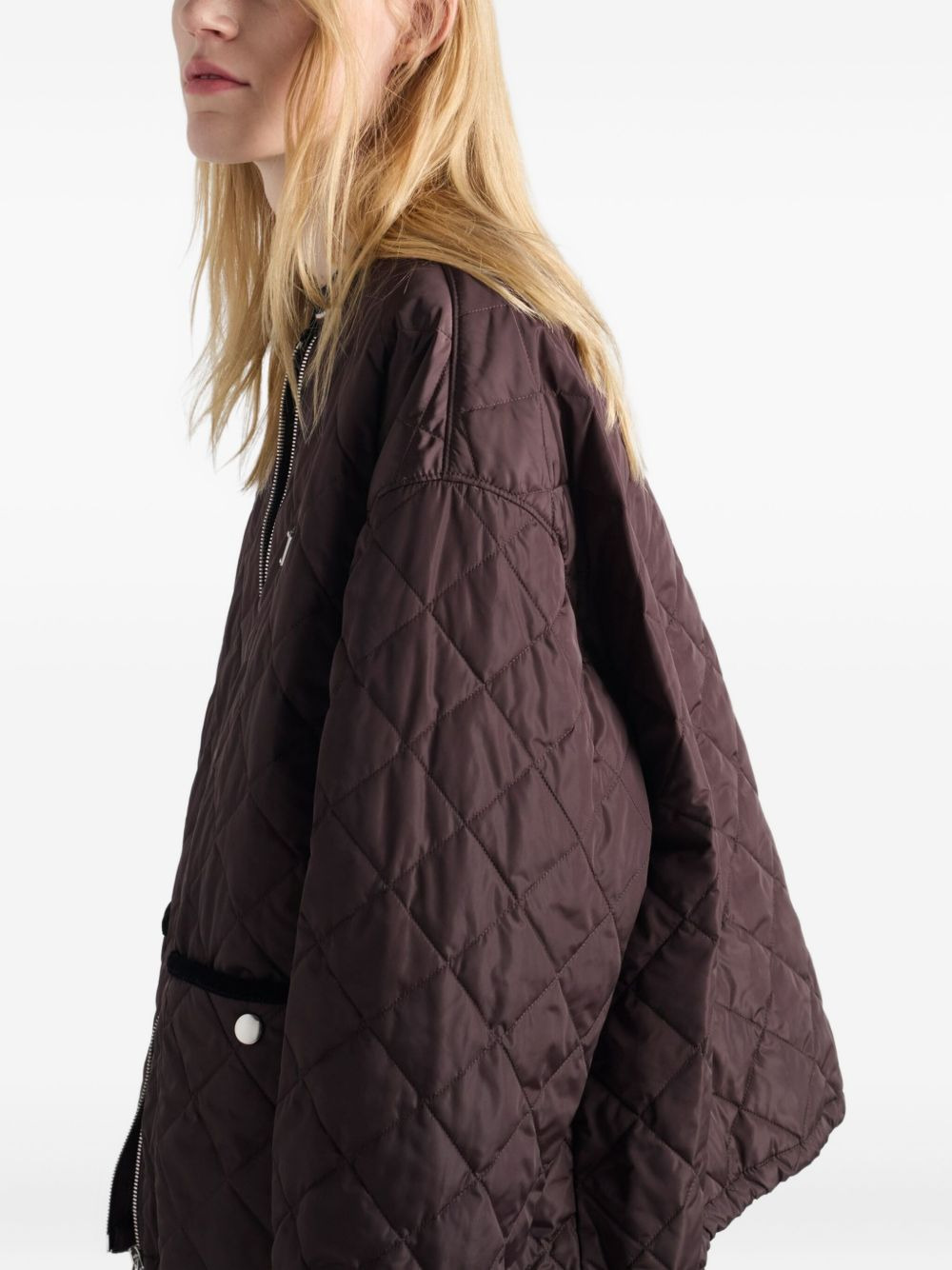 triangle-logo quilted jacket - 4