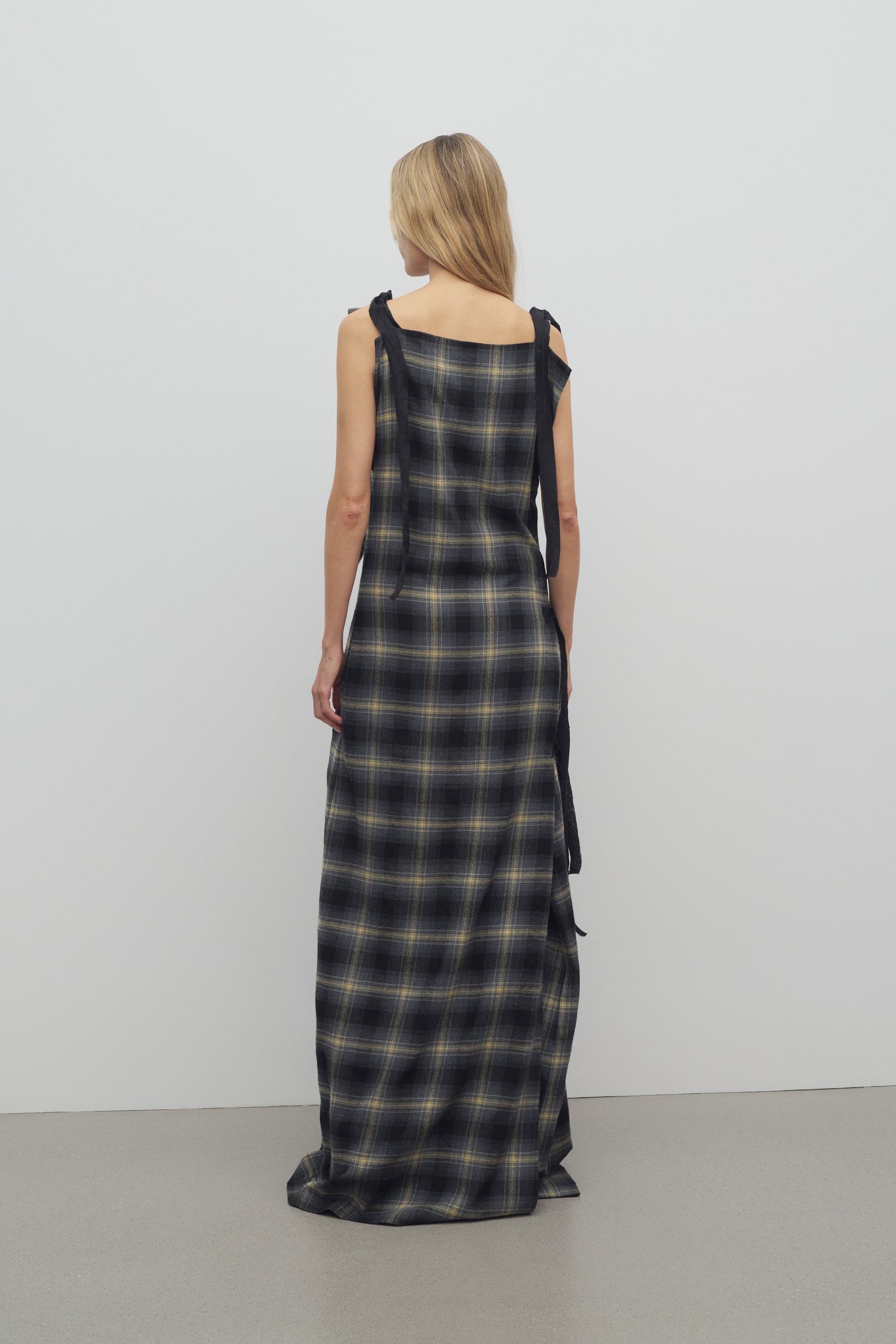 Dom Dress in Virgin Wool - 5
