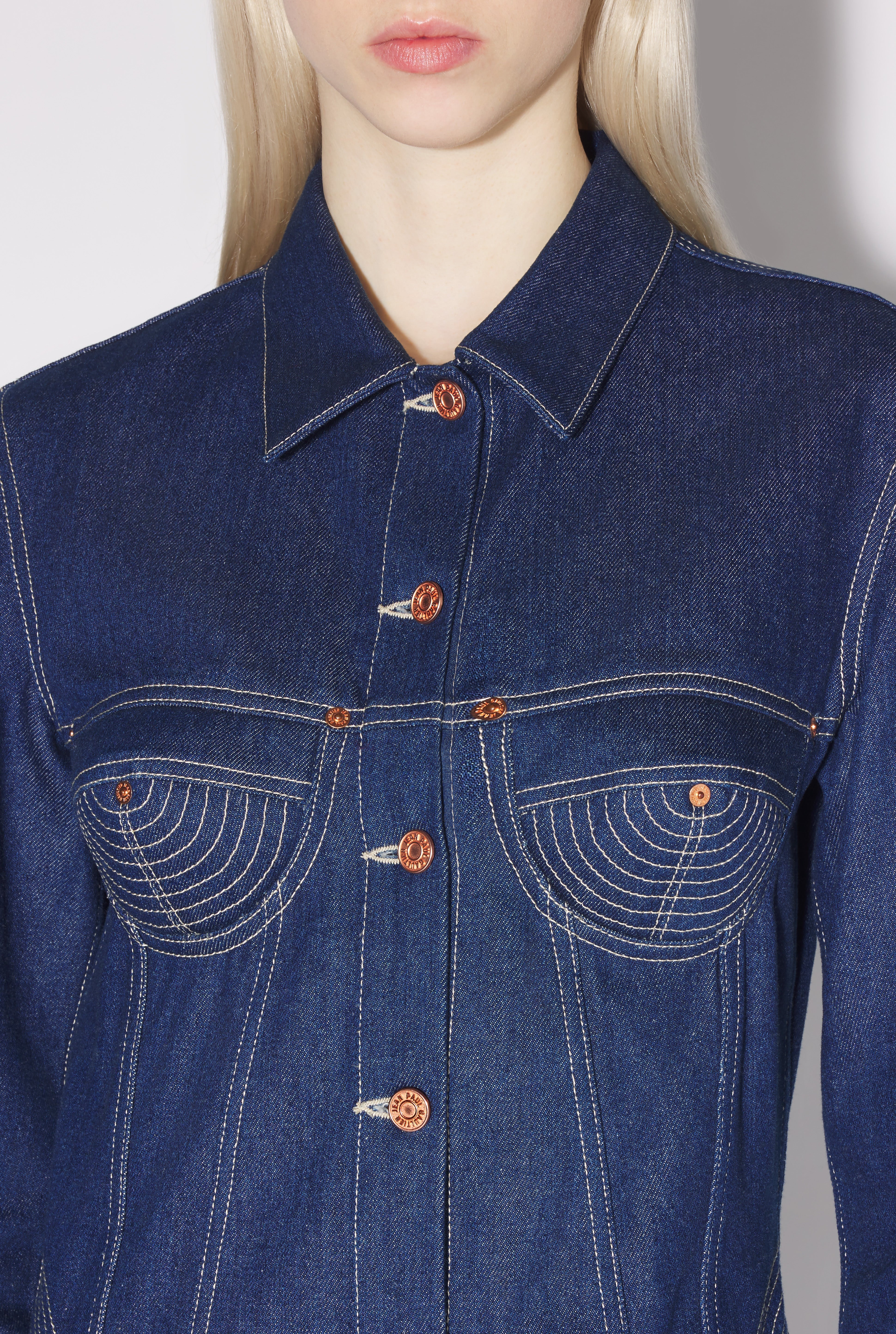 THE CONICAL DENIM COAT - 5