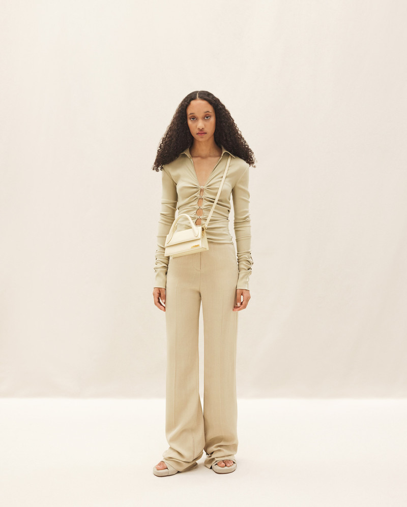 JACQUEMUS Le Chiquito long outlook