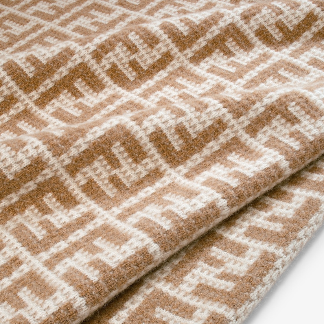 Two-tone soft cashmere blanket with FF motif in natural beige and white tones. Designed by Karl Lage - 3