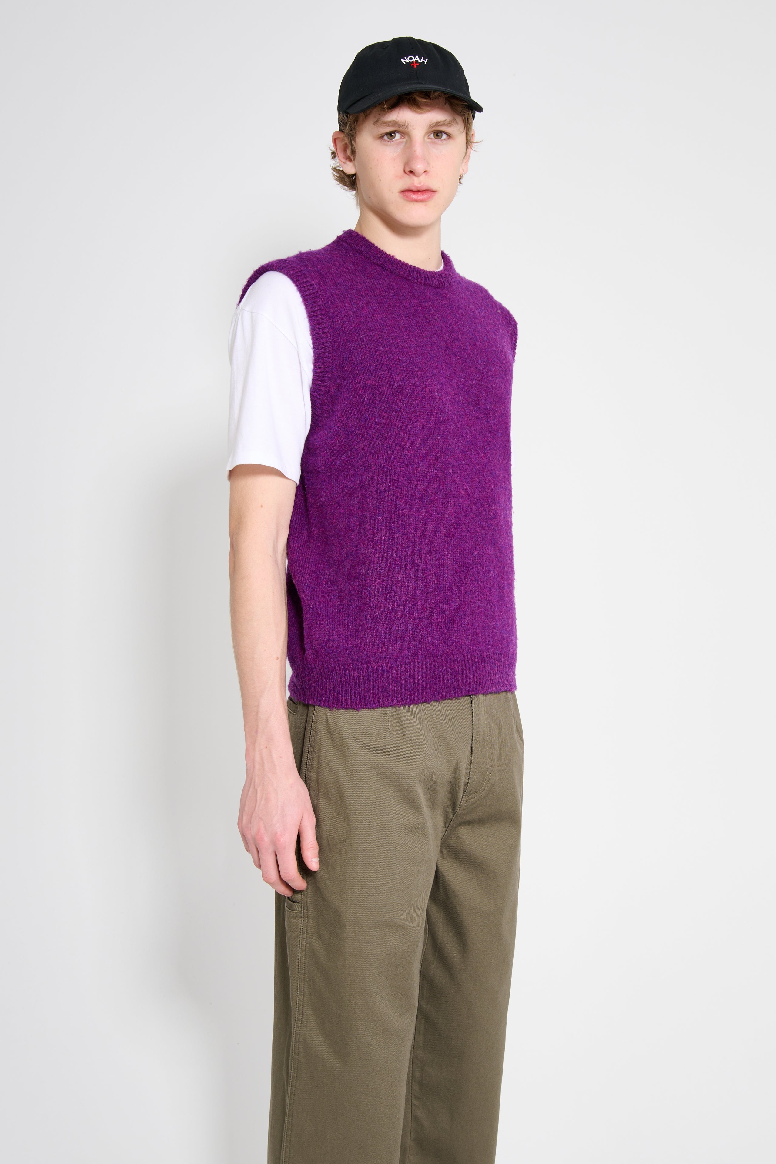 NOAH CREW NECK SHETLAND SWEATER VEST ROYAL EMINENCE - 3