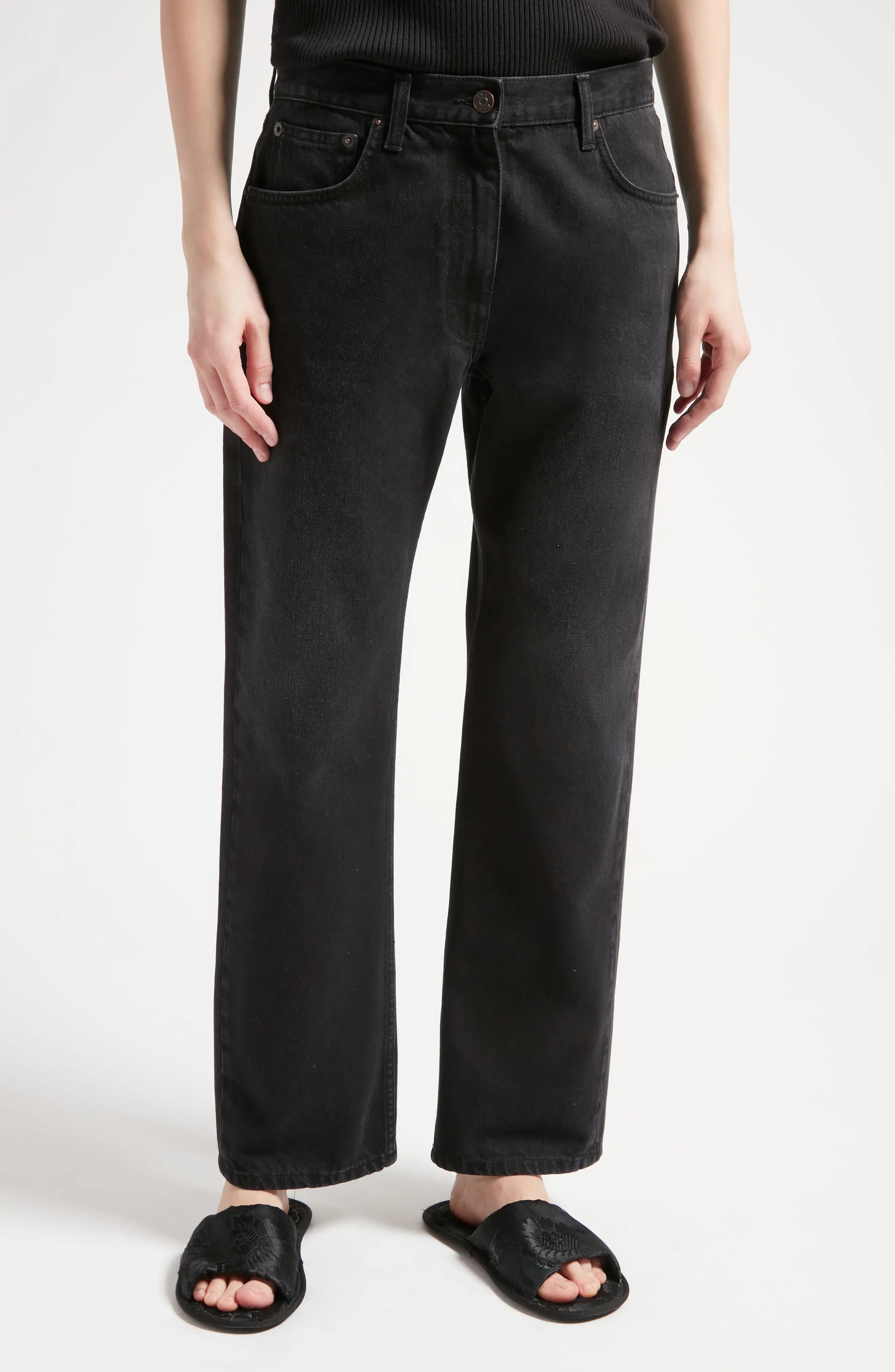 【The Row】 Ryley high-riseストレートジーンズ Ryley high-rise straight jeans in black - The Row | Mytheresa