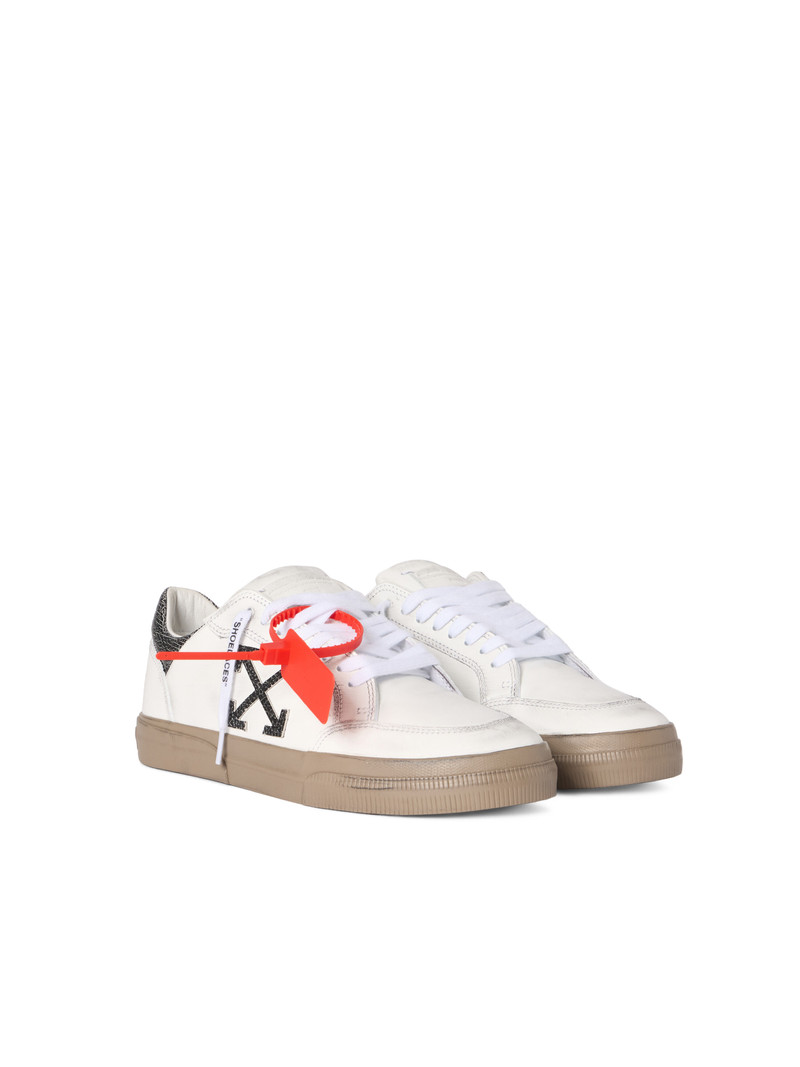 Vulcanized Low Vintage Sneakers 3