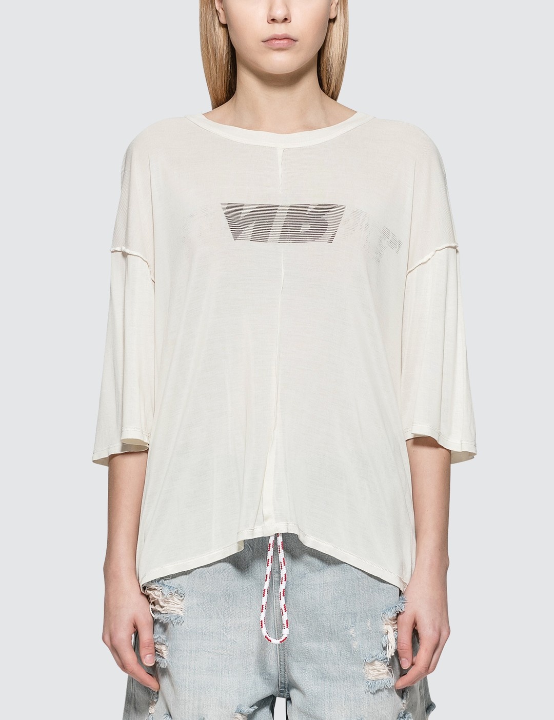 LINES REVERSE V CUT T-SHIRT - 1