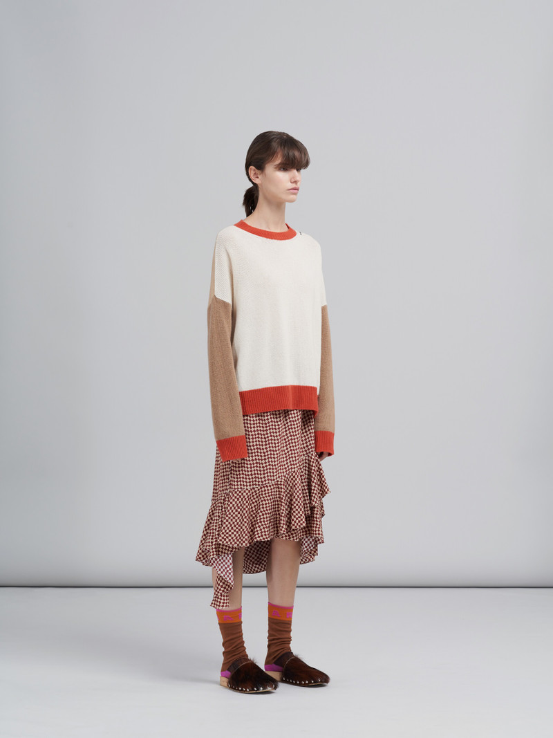 ICONIC CASHMERE SWEATER 5