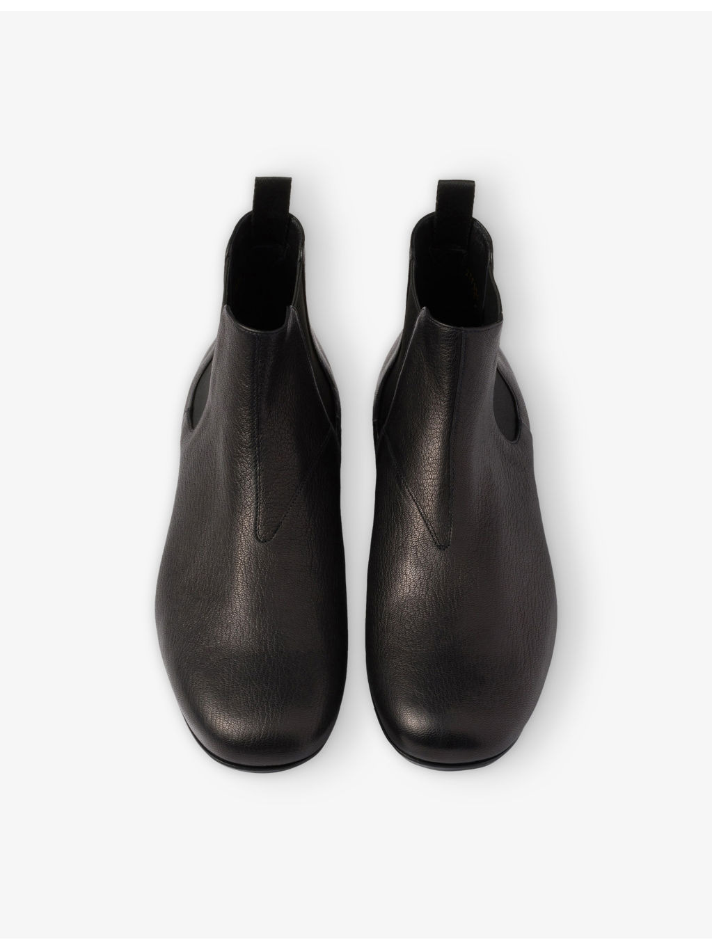 Round-Toe Leather Chelsea Boots - 2