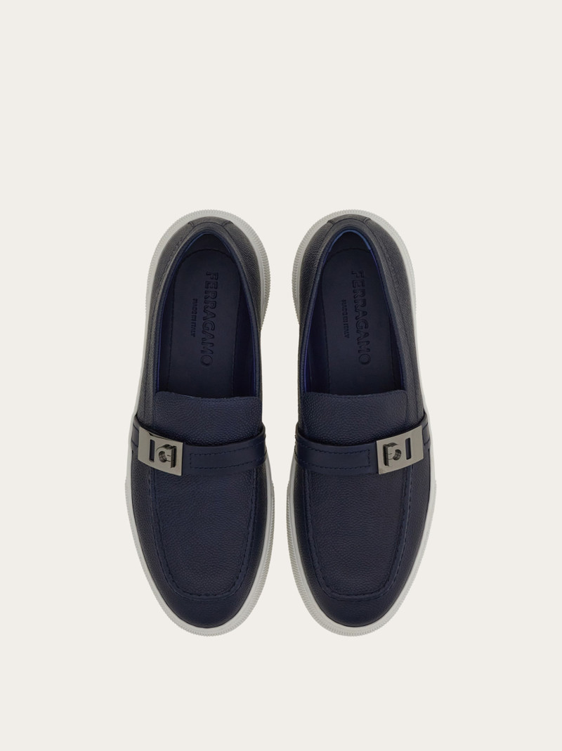 Hybrid sneaker with Hug buckle 2