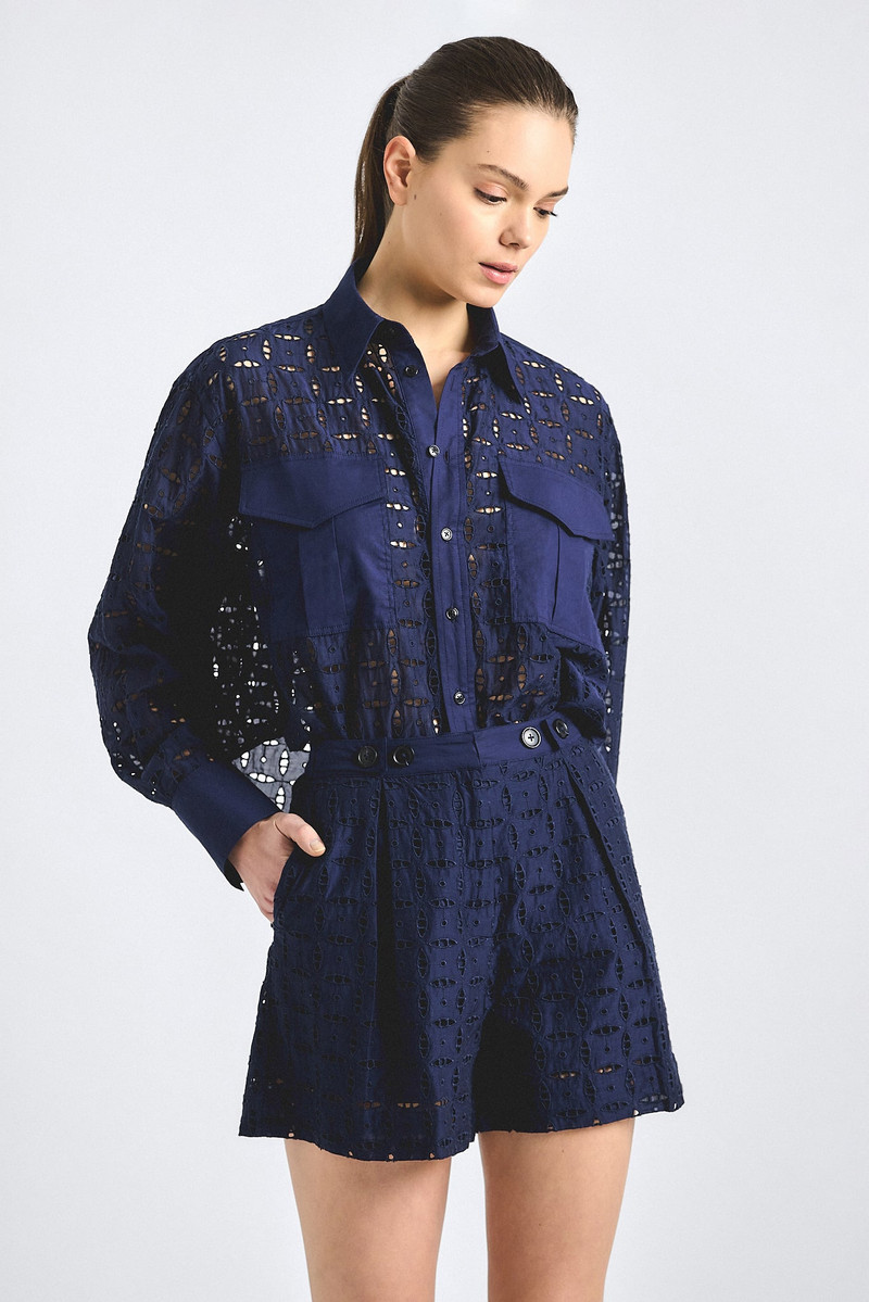 BOSWELL EYELET SHORT 1