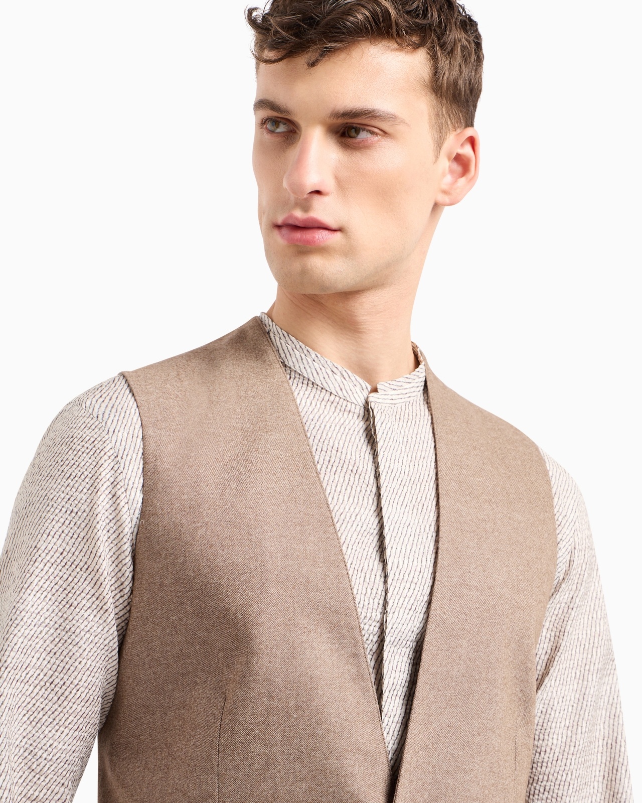 SINGLE-BREASTED WAISTCOAT IN A WOOL AND VISCOSE CANNETÉ - 5