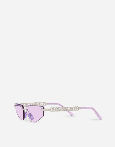 Dolce & Gabbana DG Essentials sunglasses outlook