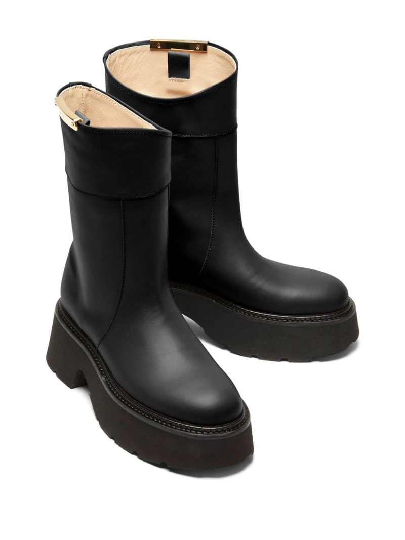 N°21 logo-plaque leather boots outlook