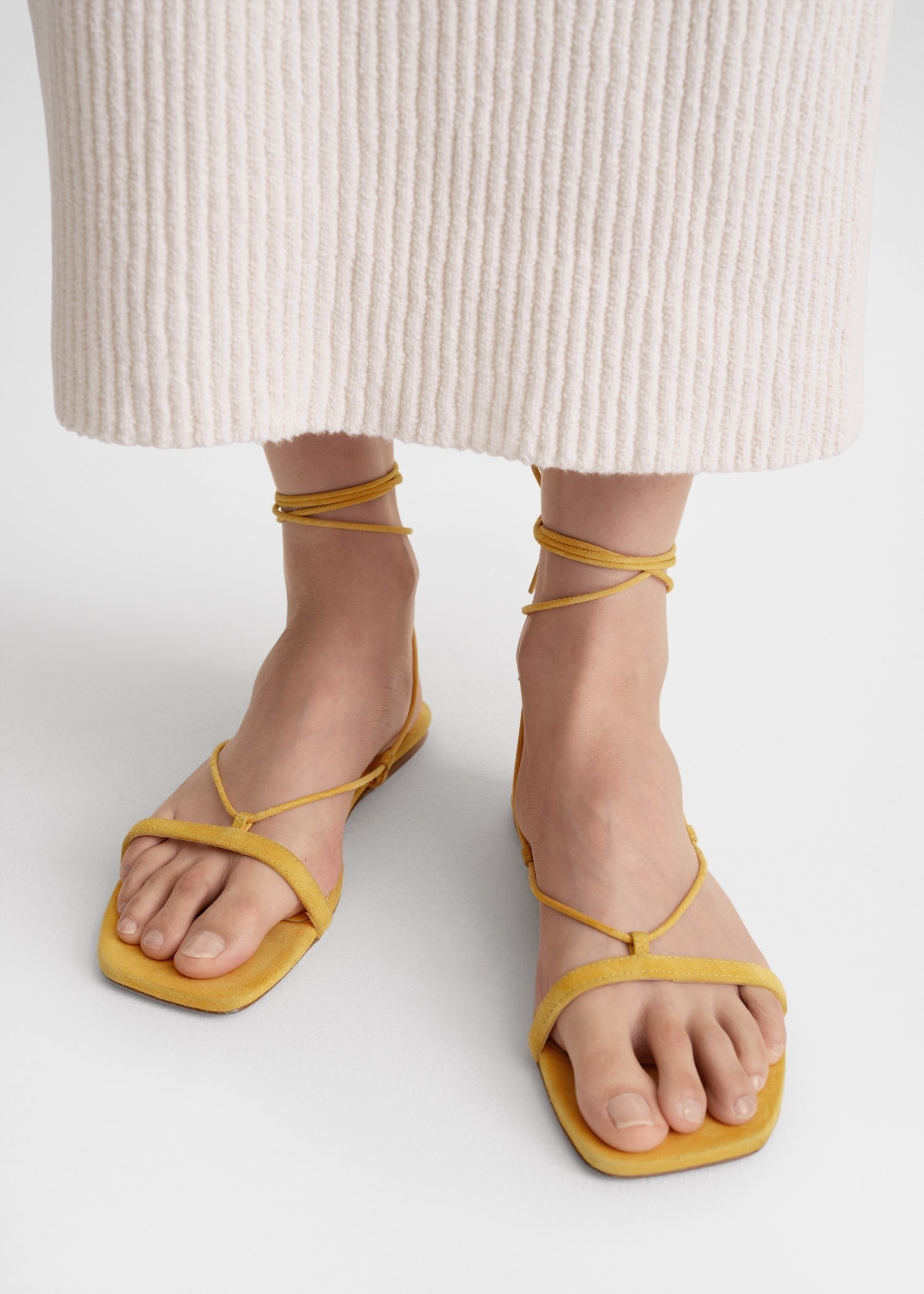 The Suede Tie Sandal cornsilk - 2