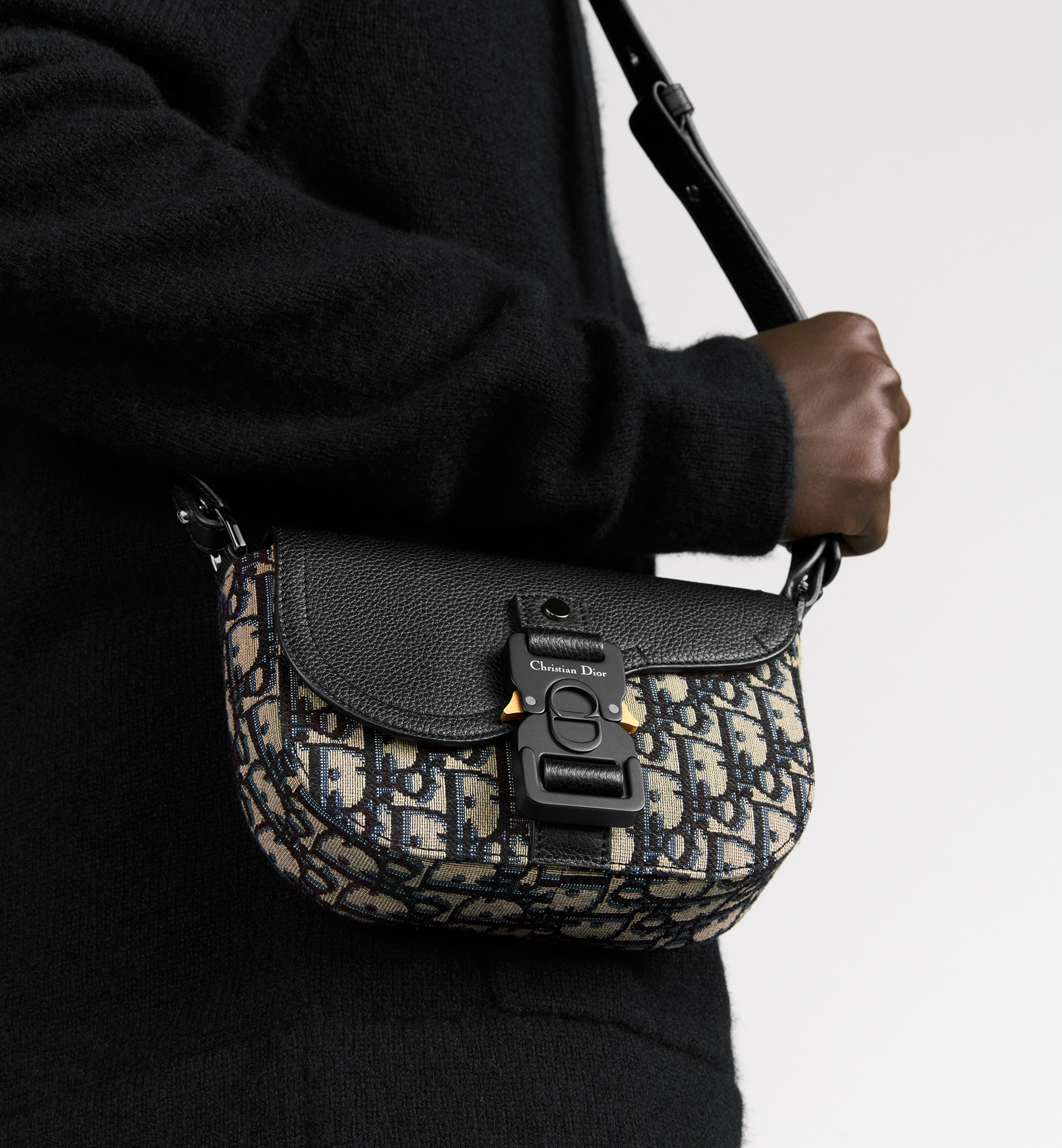 DIOR SADDLE POUCH LEATHER サドルバッグ Christian Dior Dior Saddle Belt Pouch Waist Bag Leather