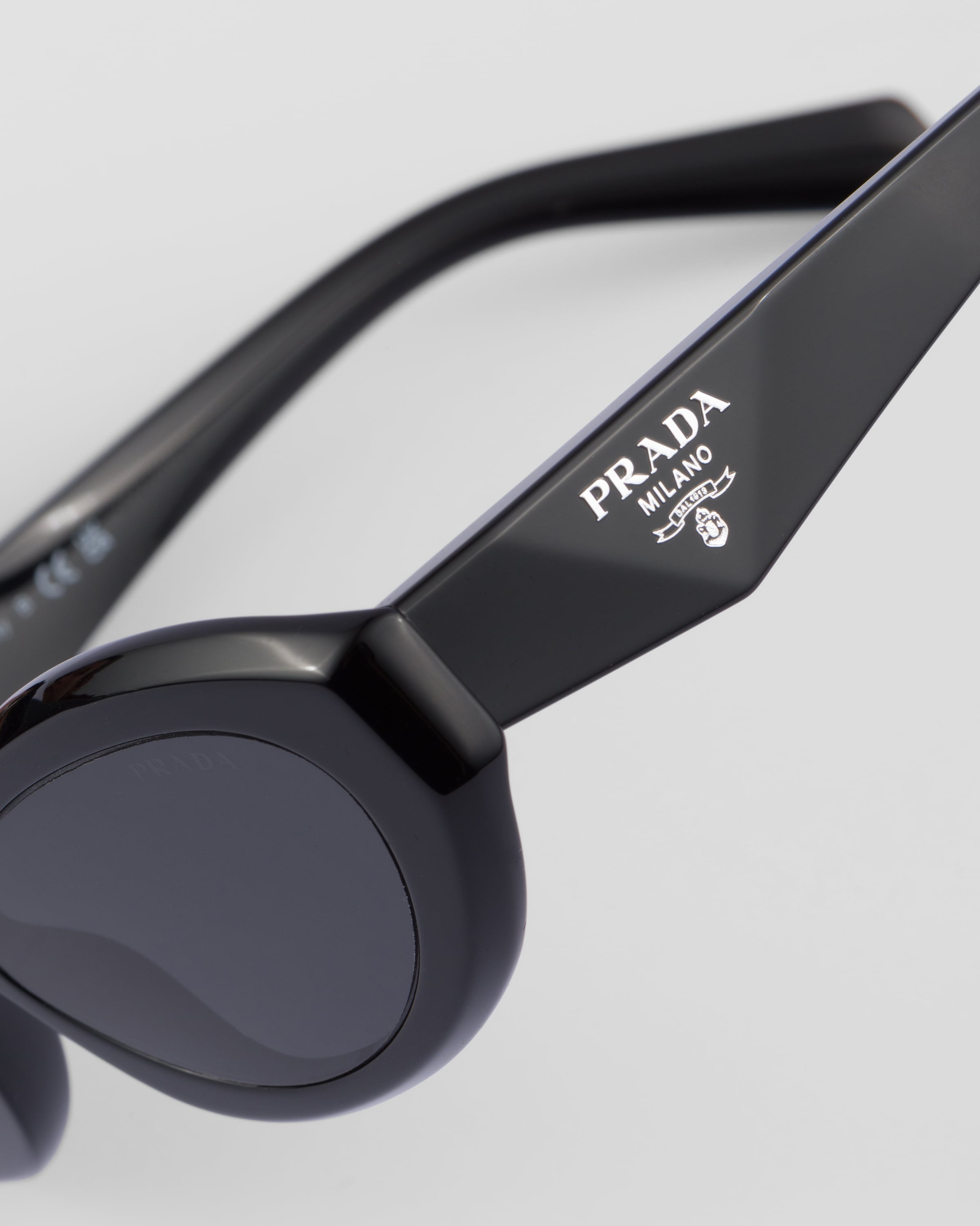 Prada Prada Symbole sunglasses | REVERSIBLE