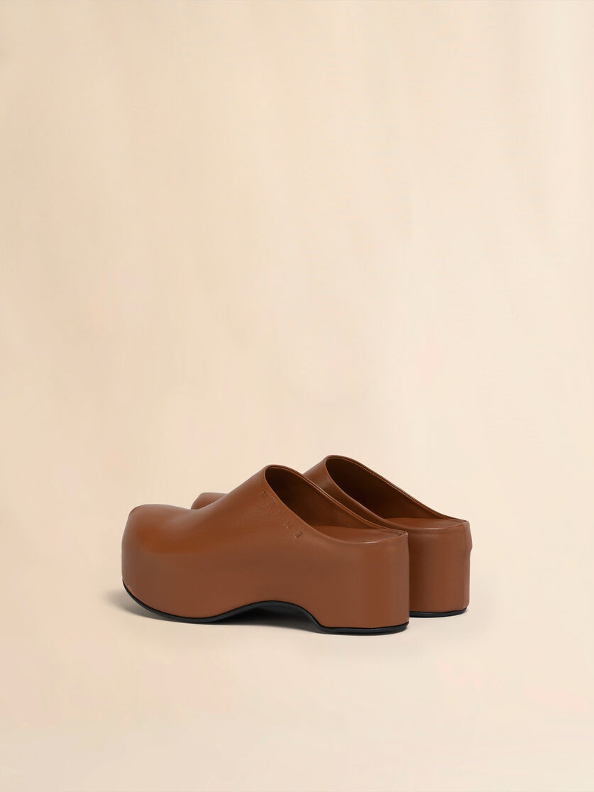 BROWN LEATHER CHUNKY CLOG SABOT - 3