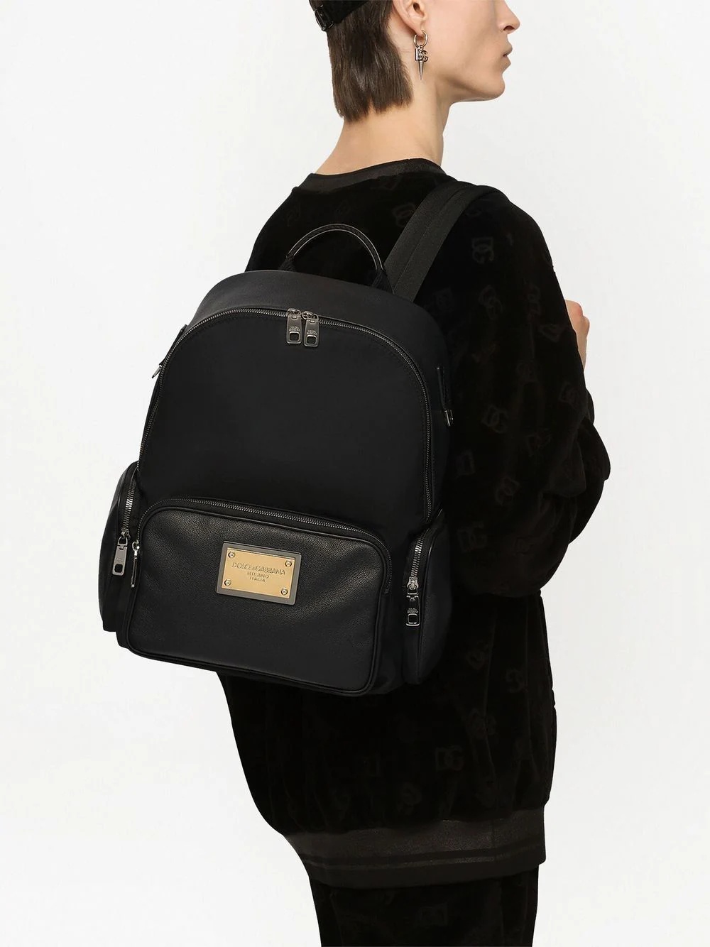 multi-pocket logo-plaque backpack - 2