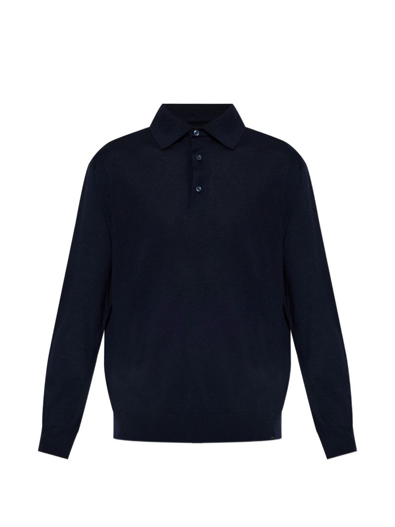 buttoned polo shirt 1
