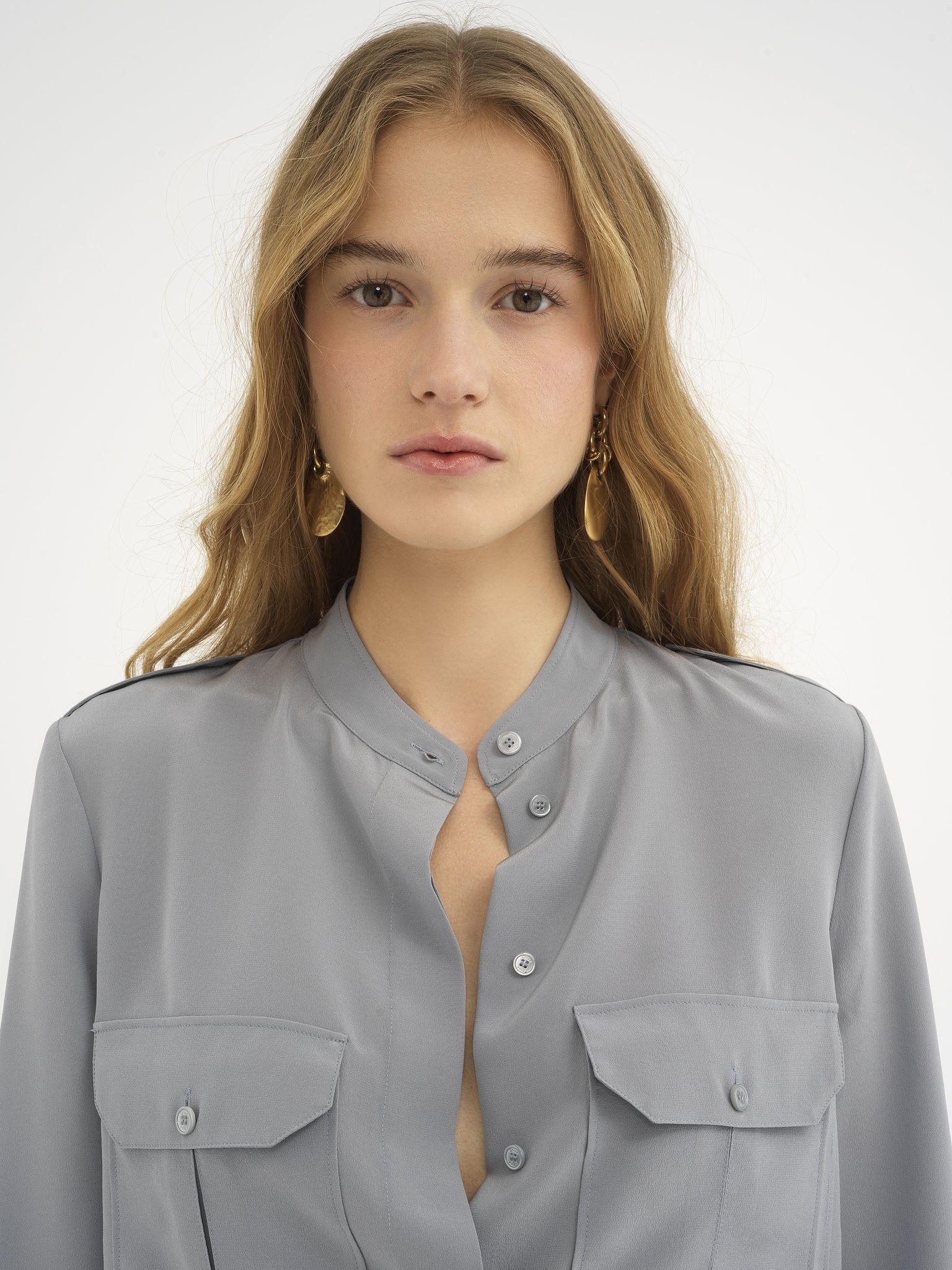 CLASSIC UTILITARIAN BLOUSE IN CRÊPE DE CHINE - 6