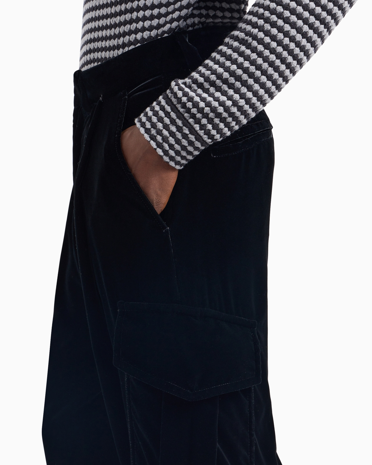 Single-pleat velvet cargo trousers - 6