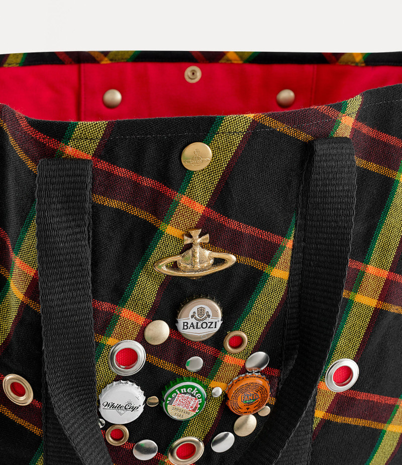 CARPENTER APPLIQUE SHOPPER 4