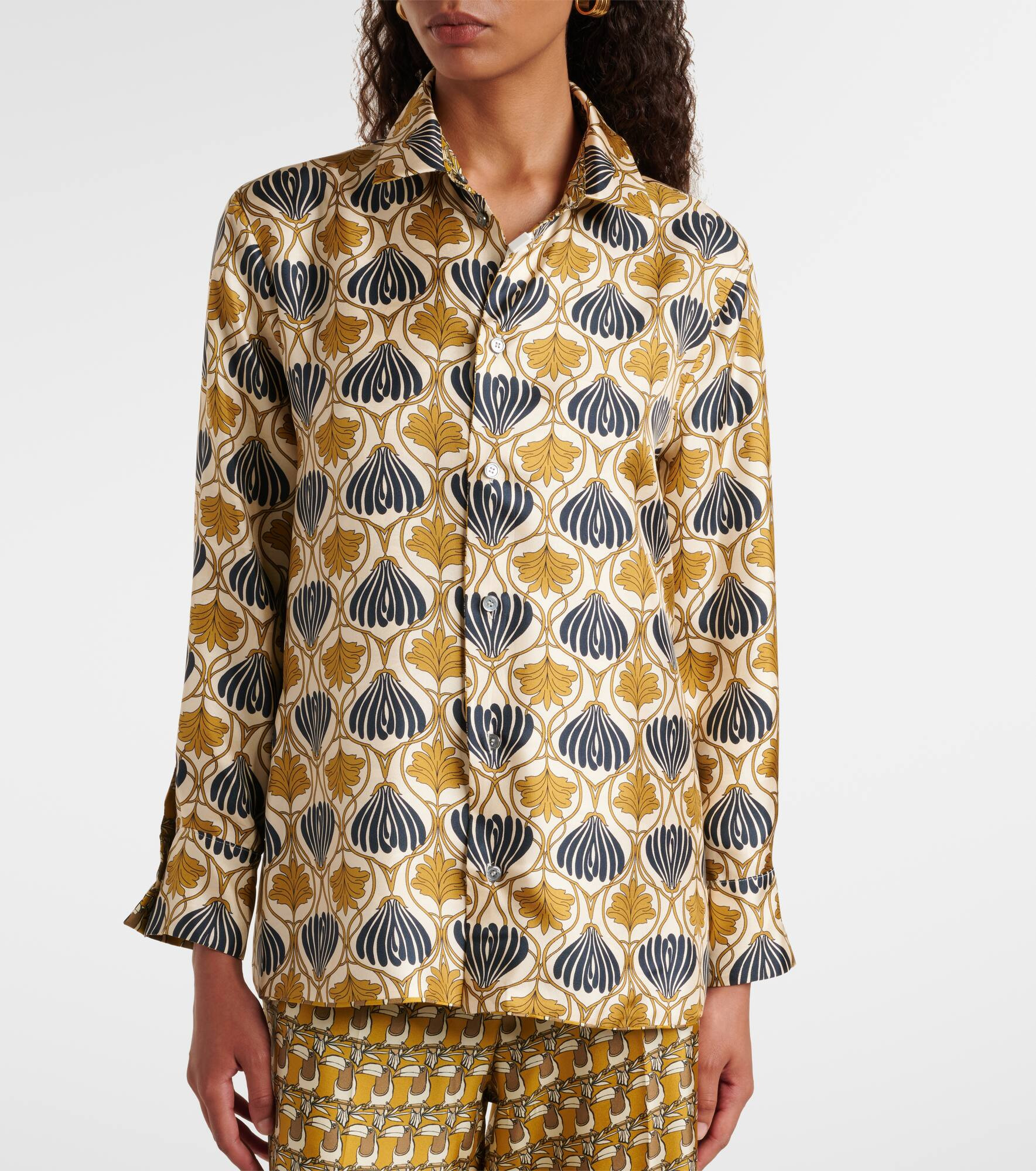 Printed reversible silk shirt - 6