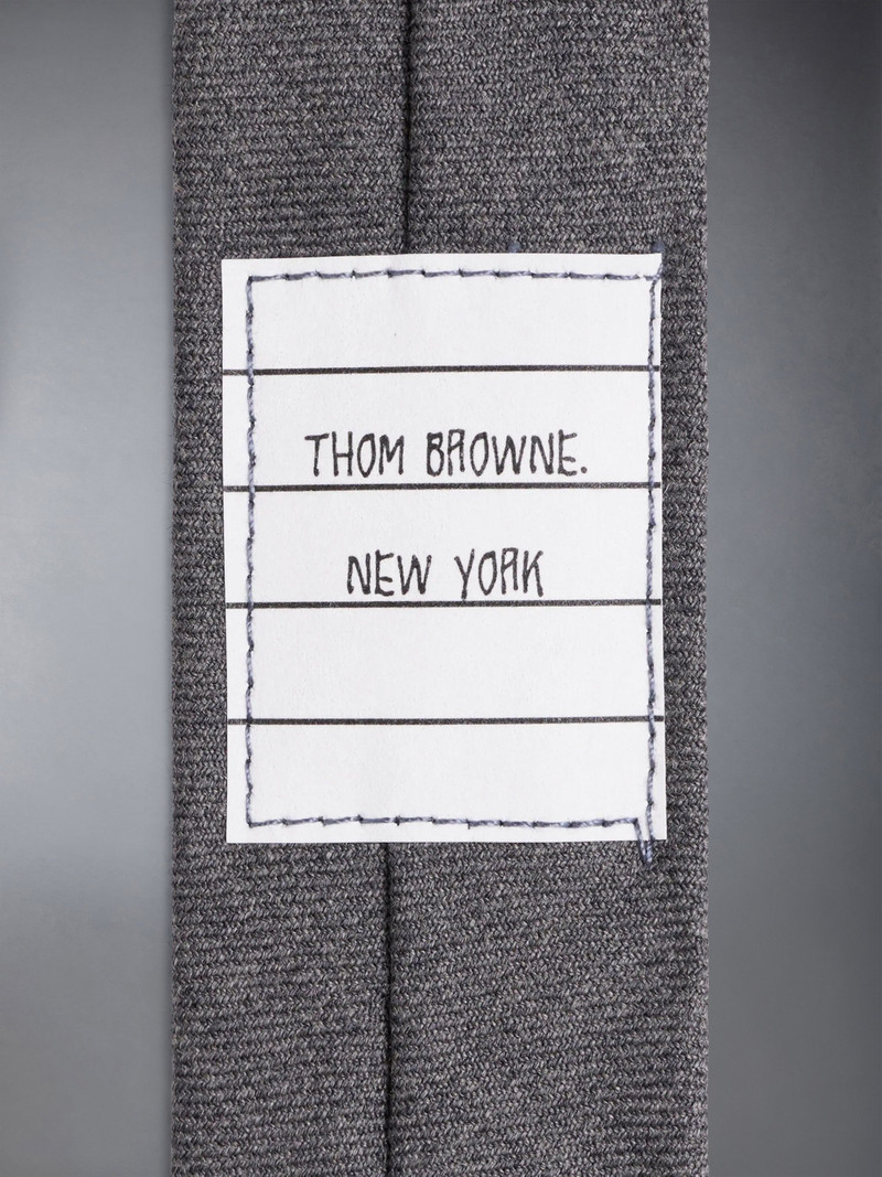 Thom Browne TWILL CLASSIC TIE outlook