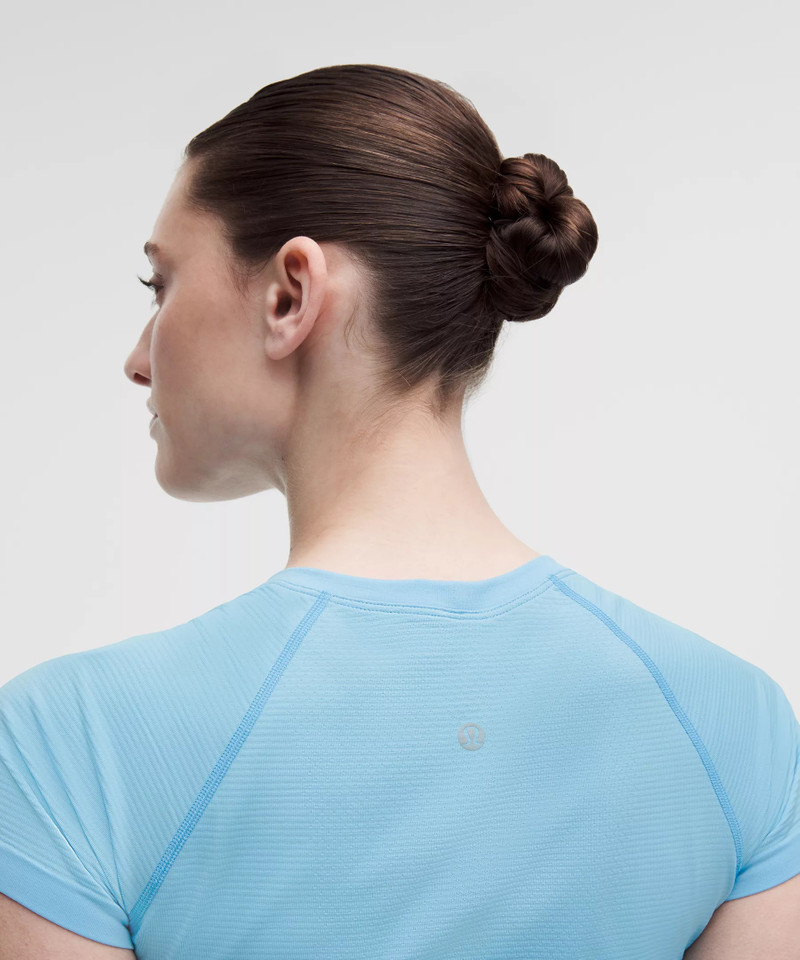 Swiftly Tech Short-Sleeve Shirt 2.0 *Waist Length 5