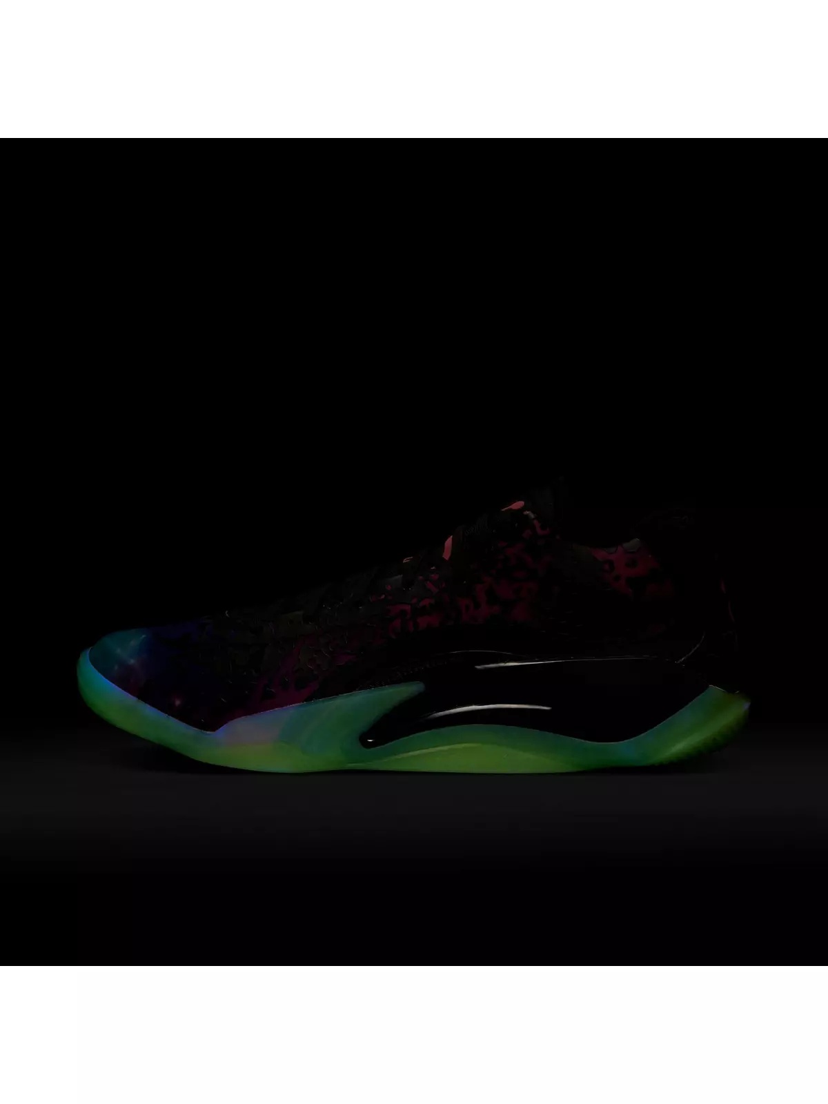 Zion 3 "Lift Off" Men's Basketball Shoe - 6