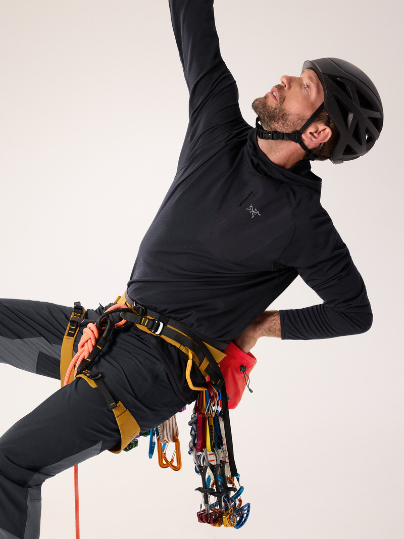 Delta Pullover Hoody 3