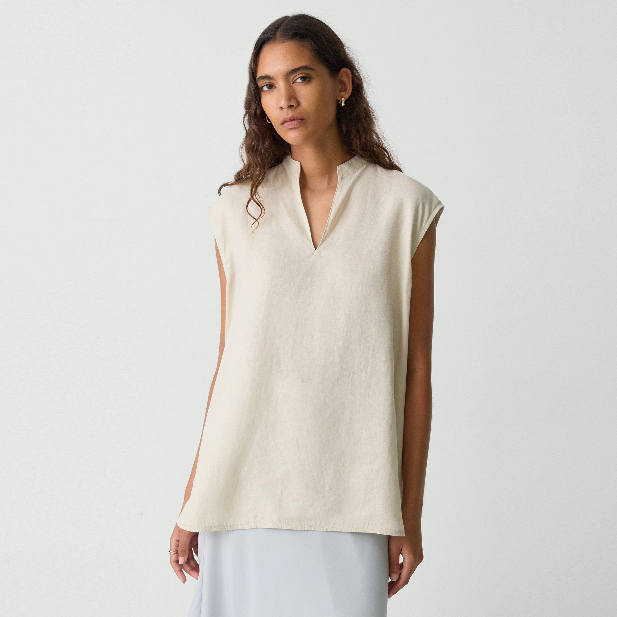 Boxy Tunic Top in Relaxed Linen - 2