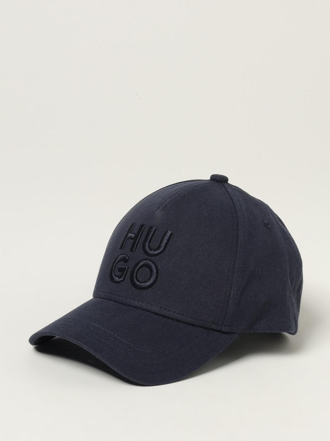 Hat men Hugo - 1