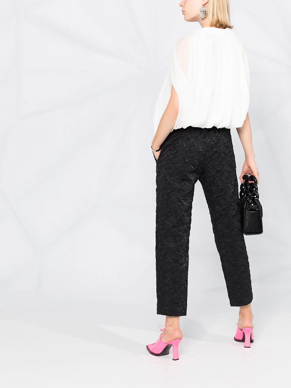 textured cropped trousers - 4