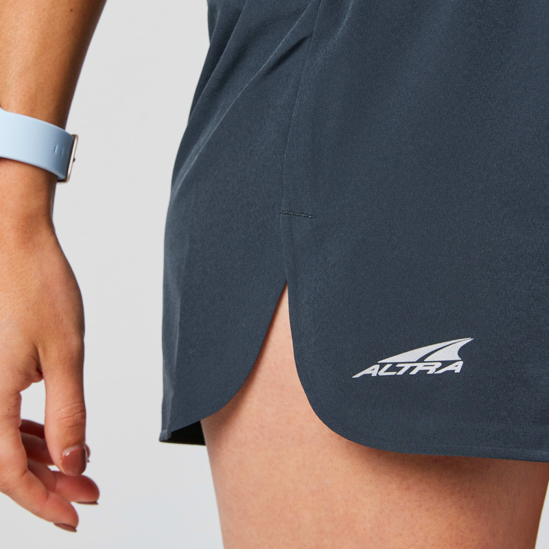 Women's Trail Stash Short 4