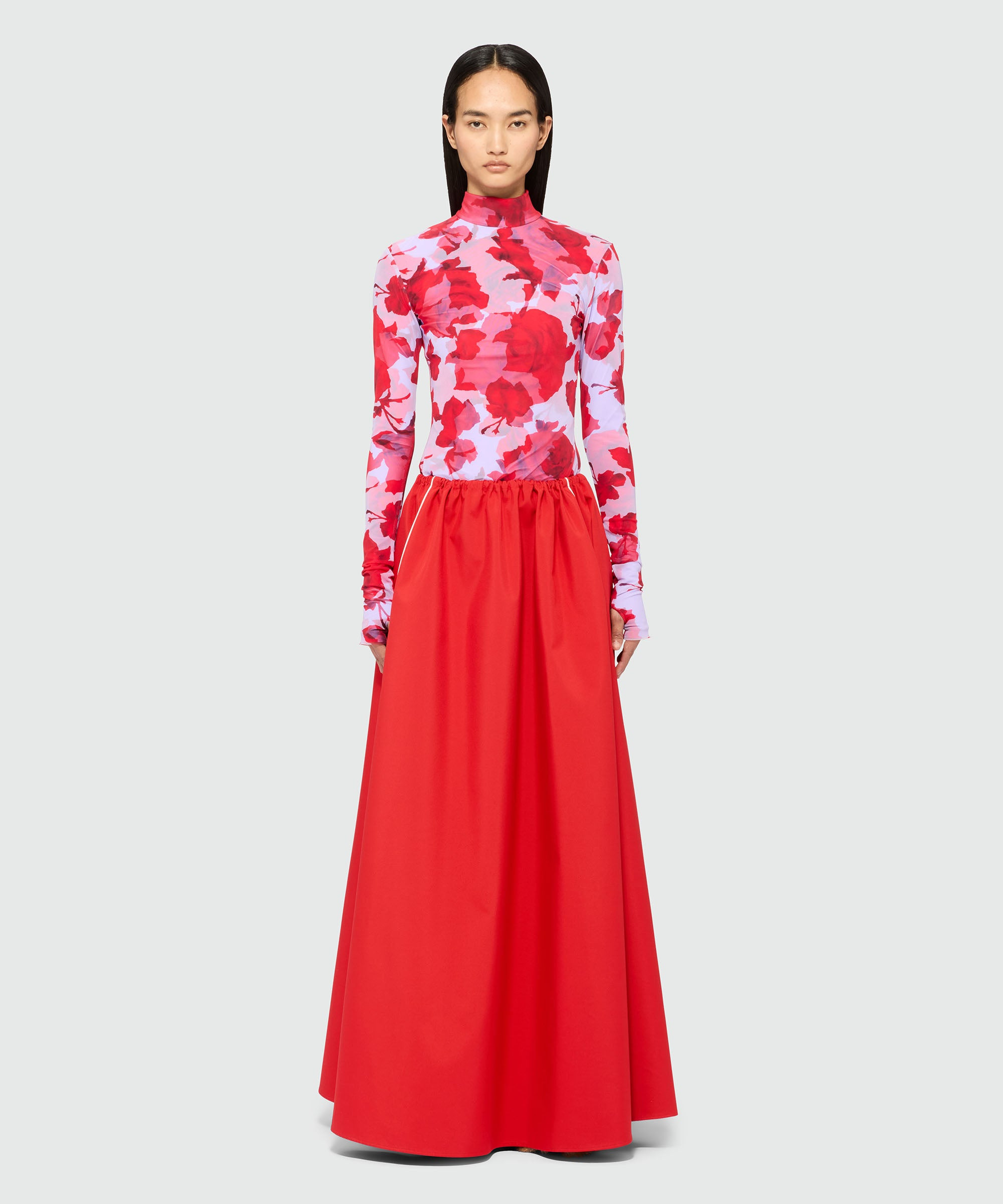 Long red nylon skirt with contrasting piping - 2