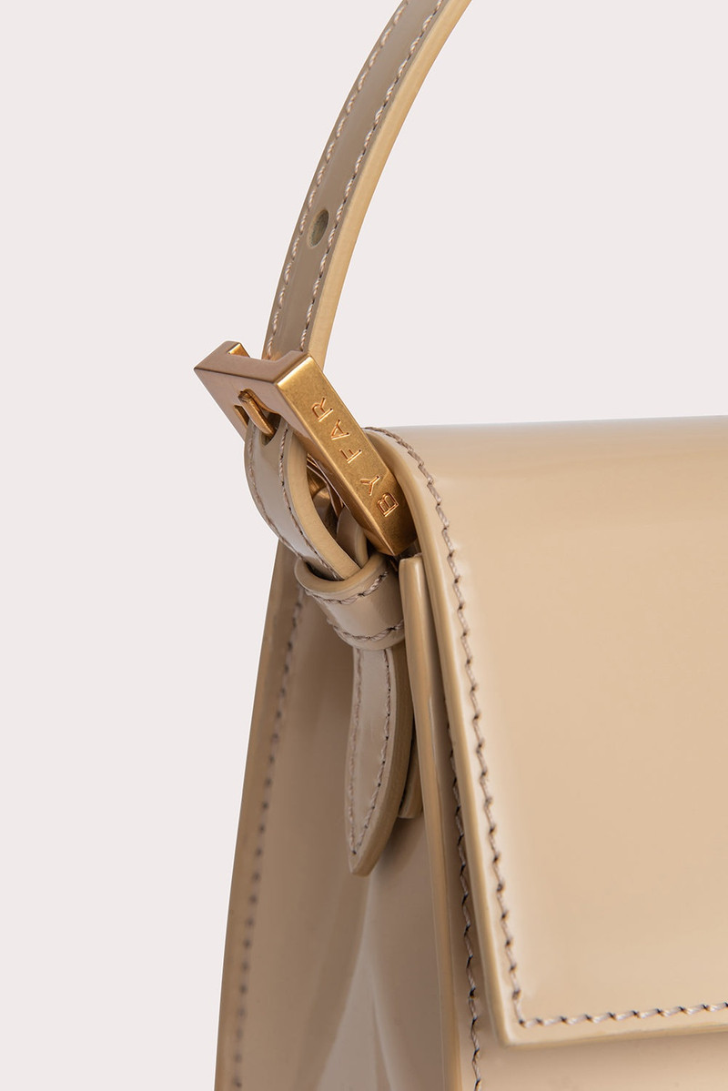 Fran Kraft Semi Patent Leather 5