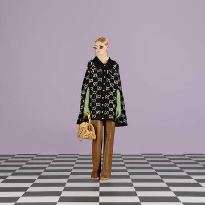 GUCCI Fine cotton cape with GG jacquard outlook