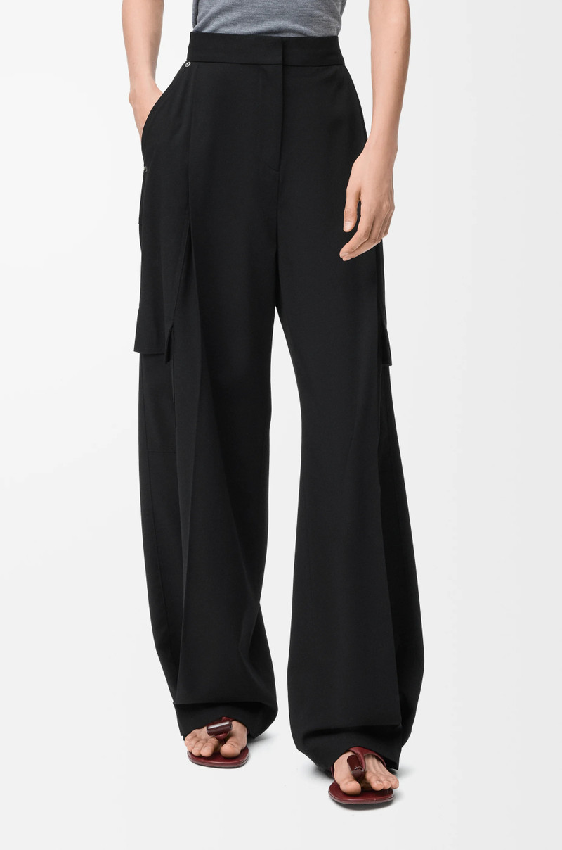 Cargo trousers in wool 3