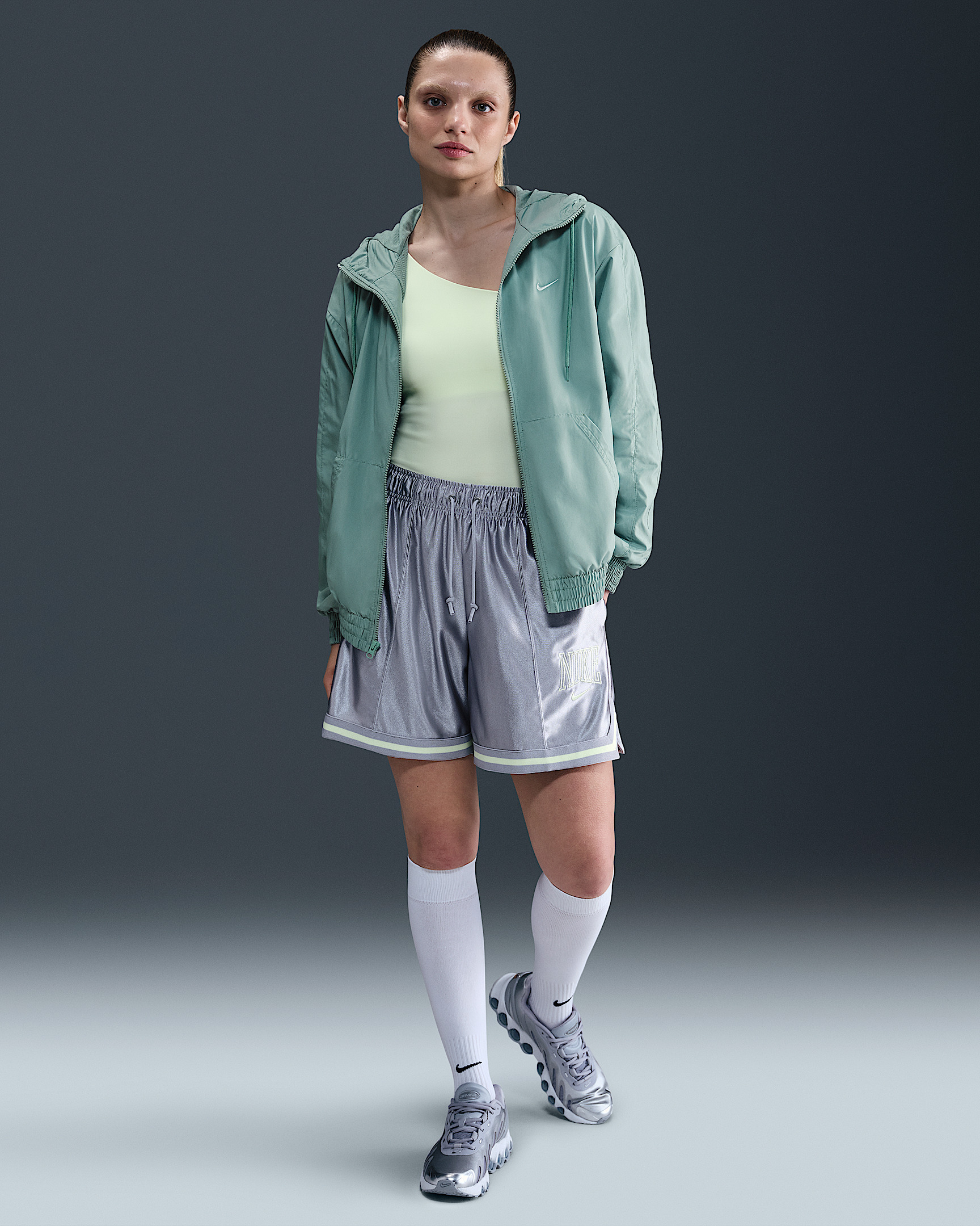 Nike Sportswear Classic Wovens Women's Loose UV Hooded Jacket - 4