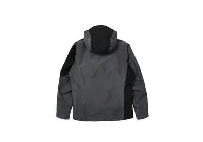 PALACE PALACE ARC'TERYX ALPHA SV JACKET GREY outlook