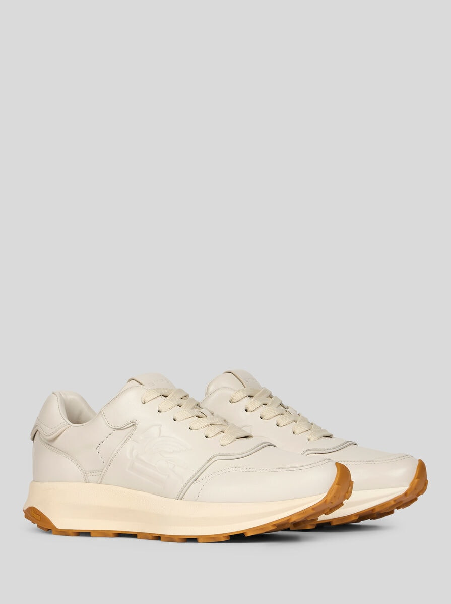 RUNNING SNEAKERS WITH LOGO - 3