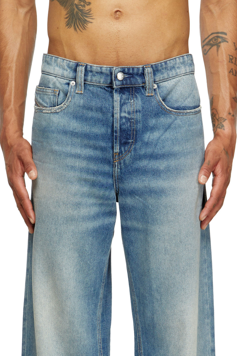 RELAXED JEANS 2001 D-MACRO 0DBEB 5