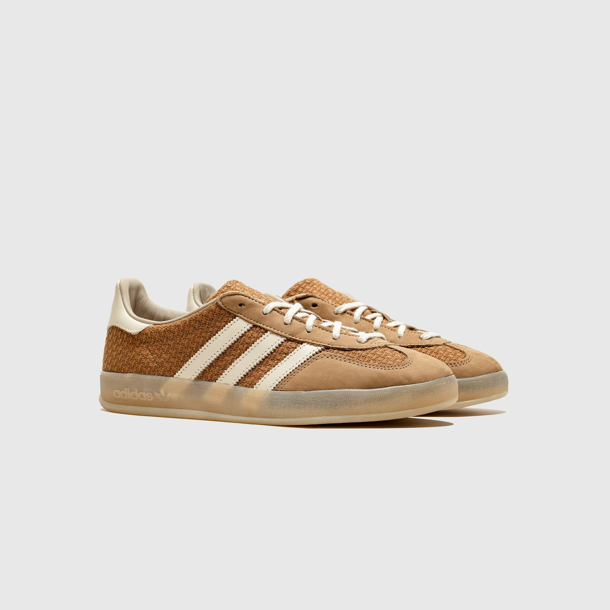 GAZELLE INDOOR - 2