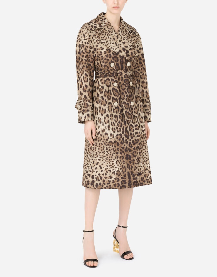 Belted double-breasted padded nylon trench coat with leopard print - 4