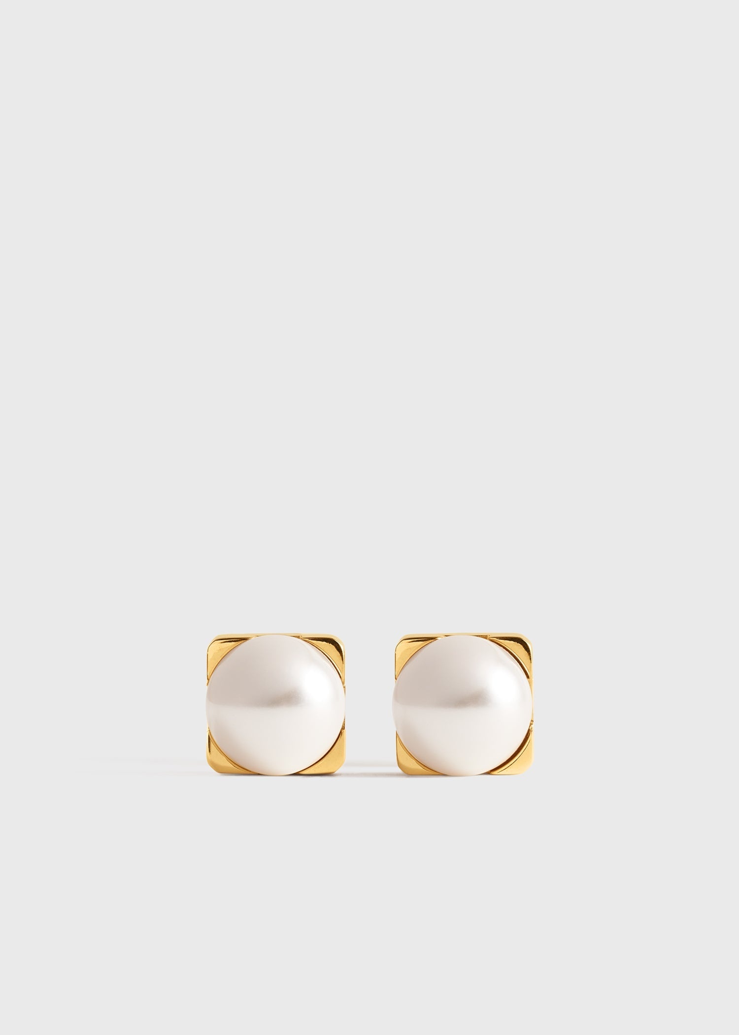 Faux pearl studs white - 1