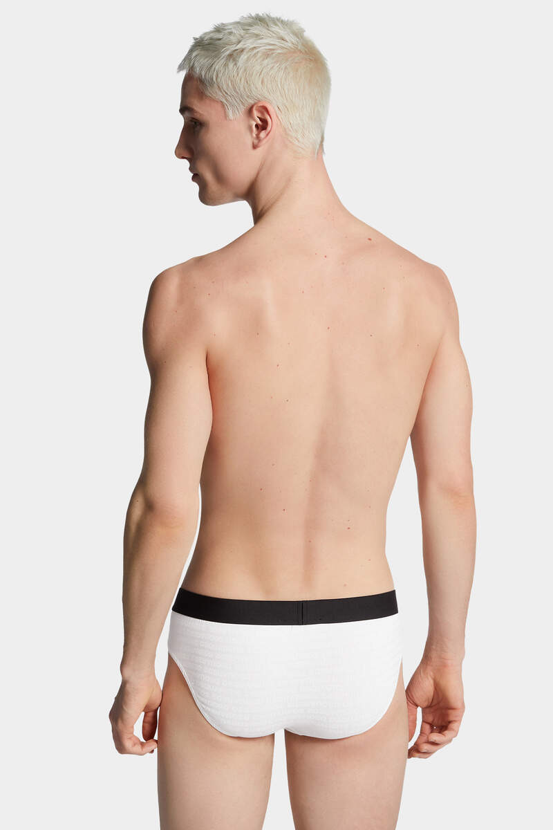 DSQUARED2 LOGO BRIEF - 4