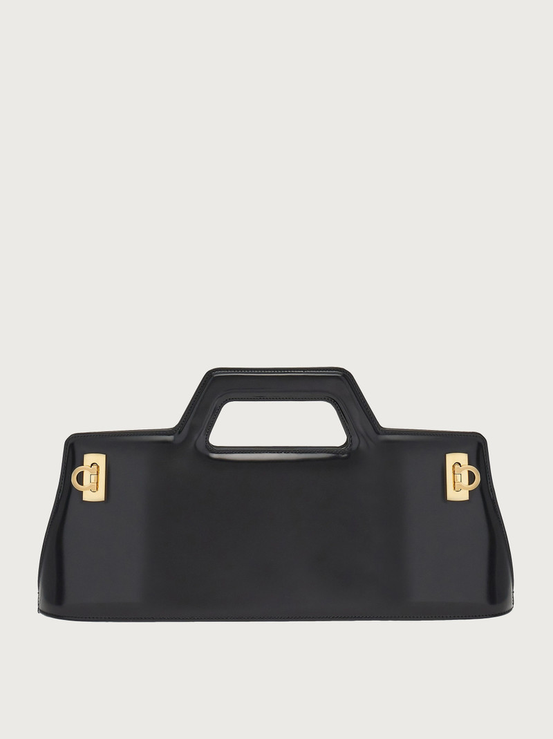 Wanda East-West top handle 1