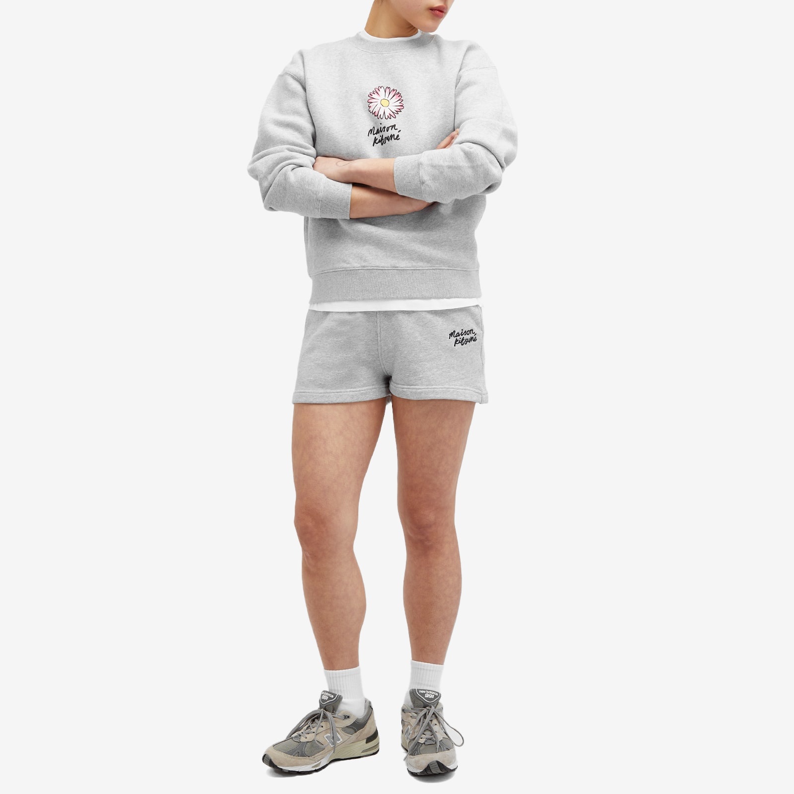 Maison Kitsune Handwriting Logo Regular Jog Shorts - 4