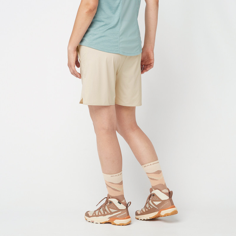 SALOMON WAYFARER EASE outlook