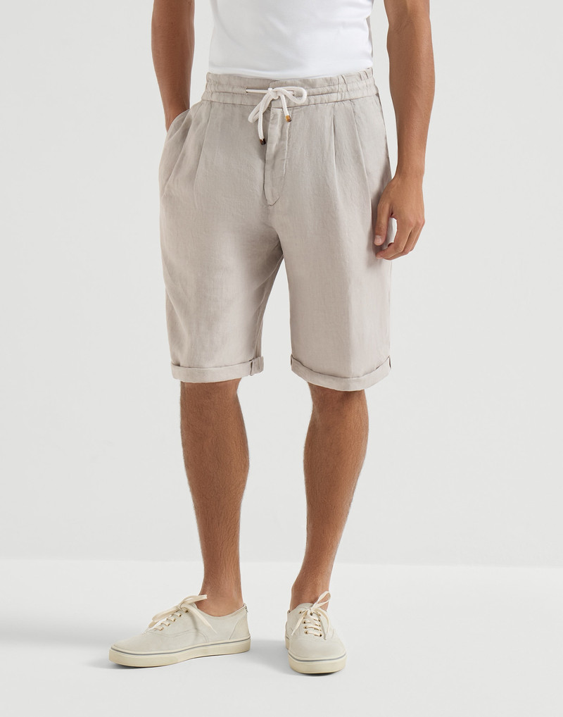 Garment-dyed Bermuda shorts in linen gabardine with drawstring and pleat 2
